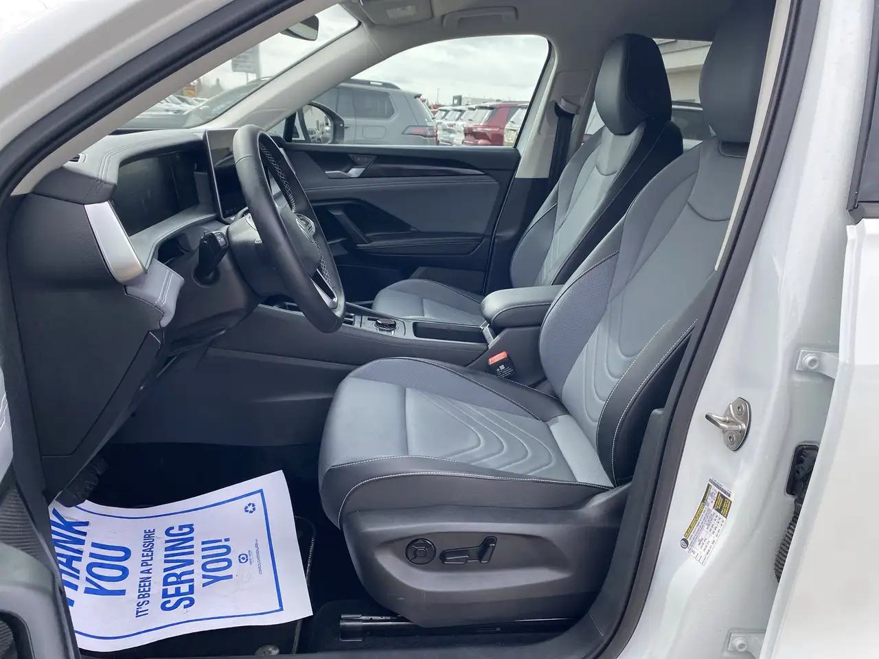Volkswagen Tiguan снимка Volkswagen Tiguan