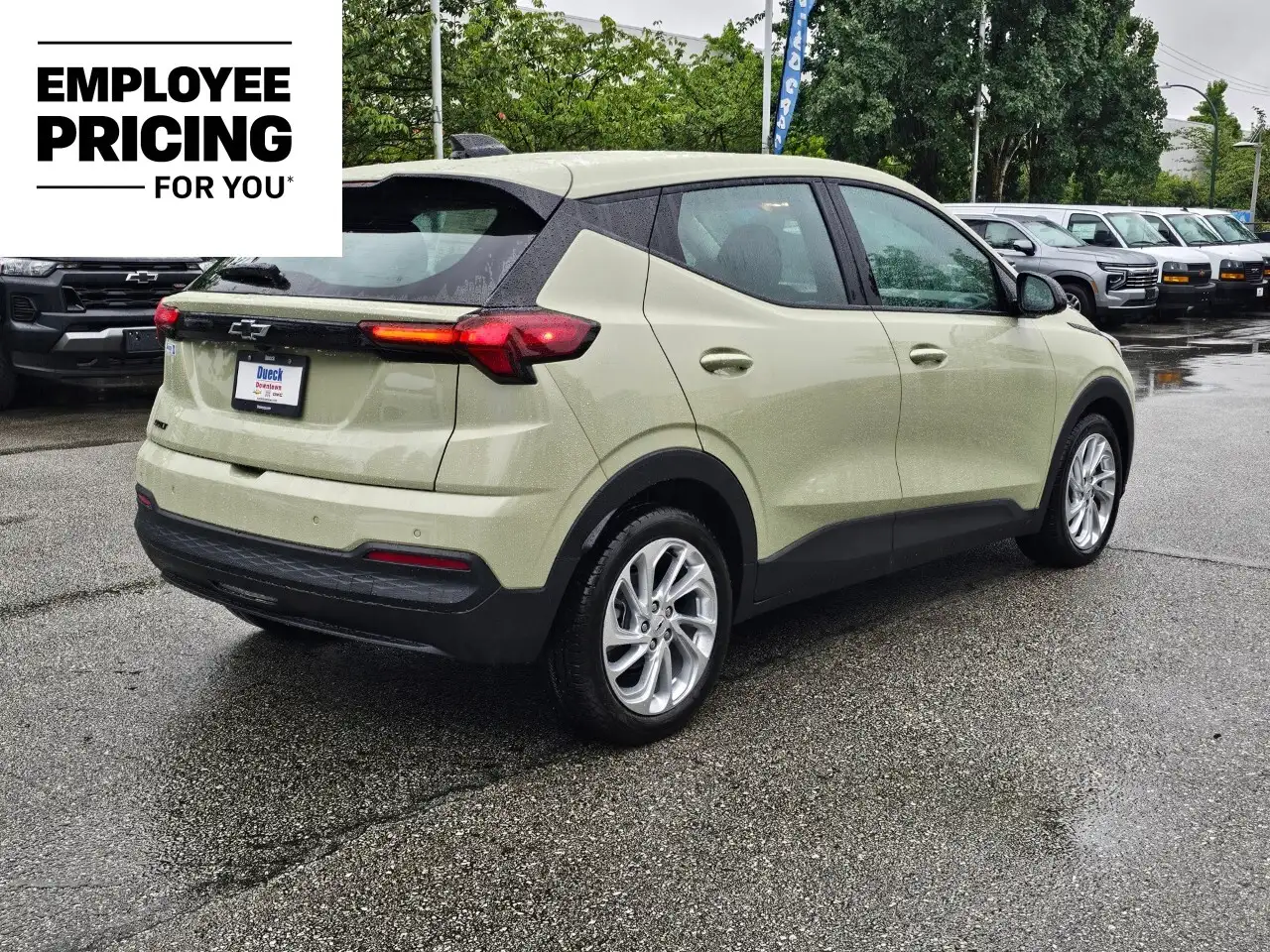 Chevrolet Bolt photo Chevrolet Bolt