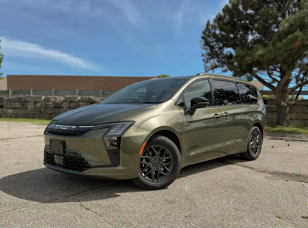 2027 Chrysler Pacifica