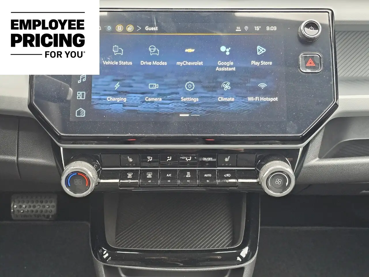 Chevrolet Bolt photo Chevrolet Bolt