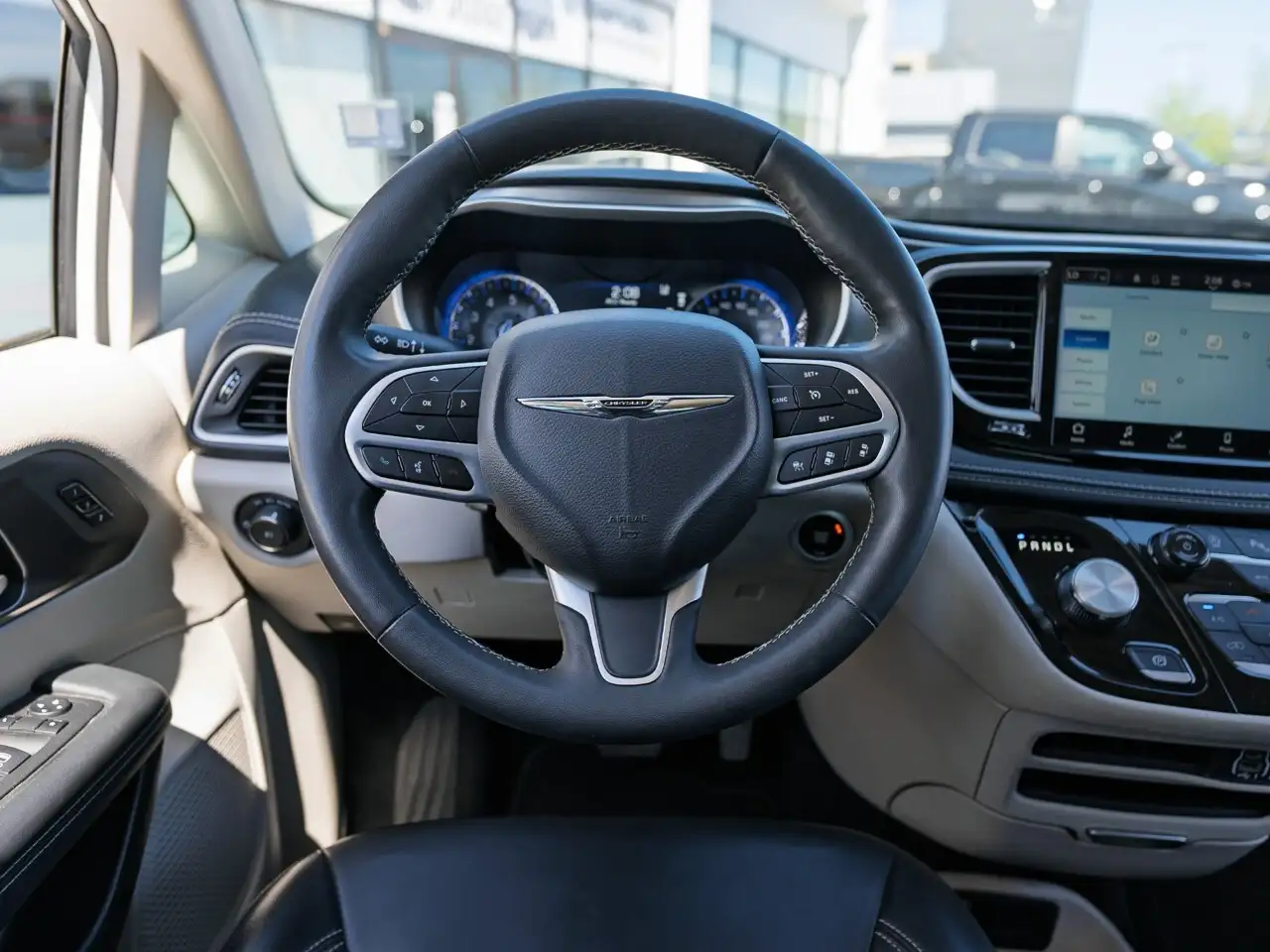 Chrysler Pacifica fotografie Chrysler Pacifica