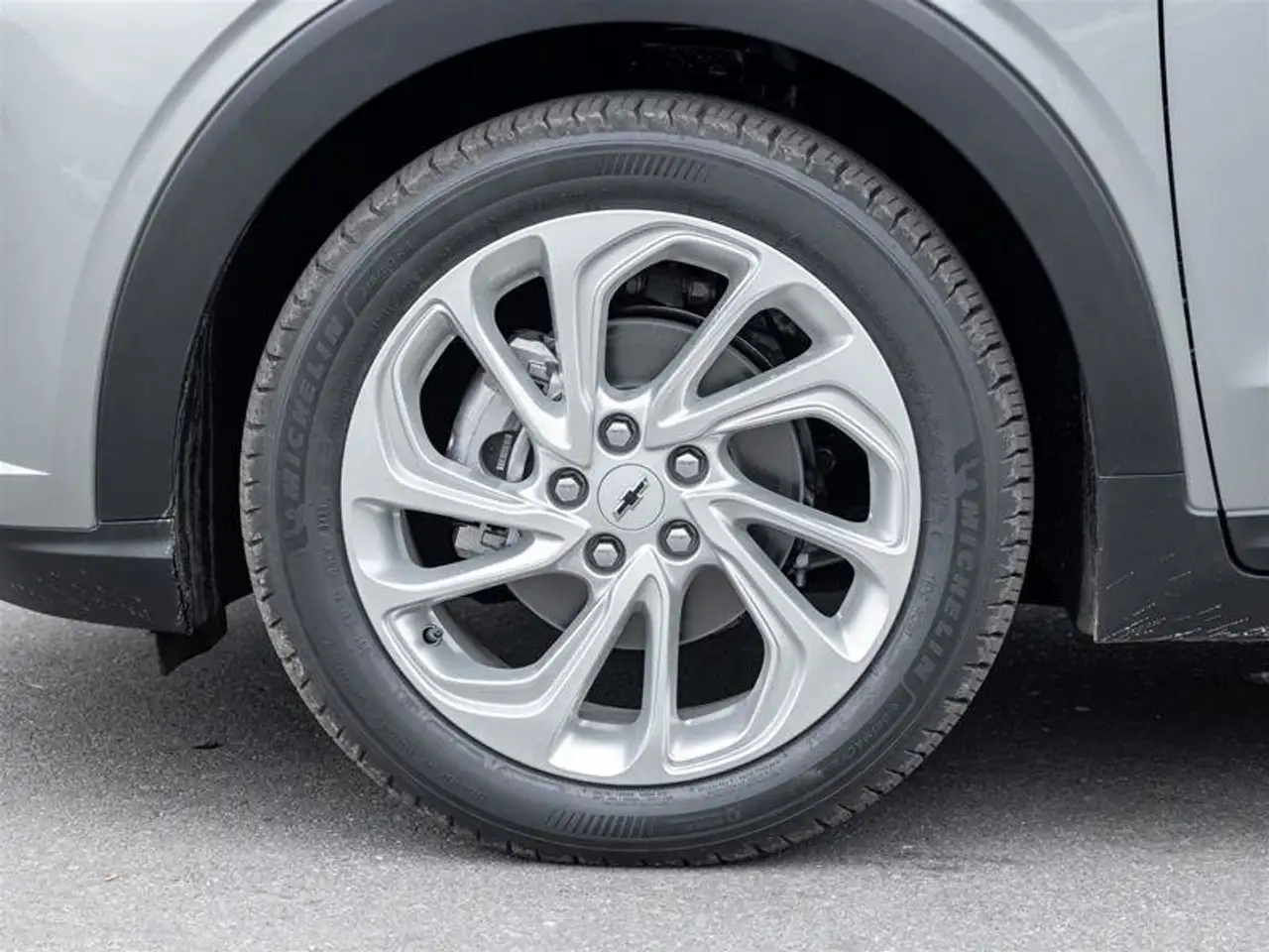 Chevrolet Bolt fotografie Chevrolet Bolt