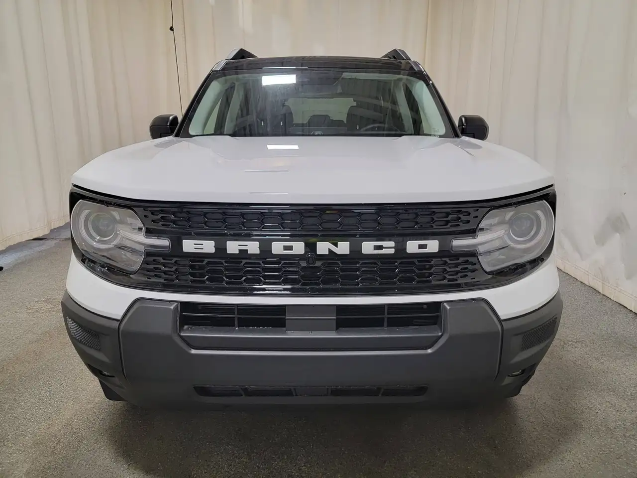 Ford Bronco Sport photo Ford Bronco Sport