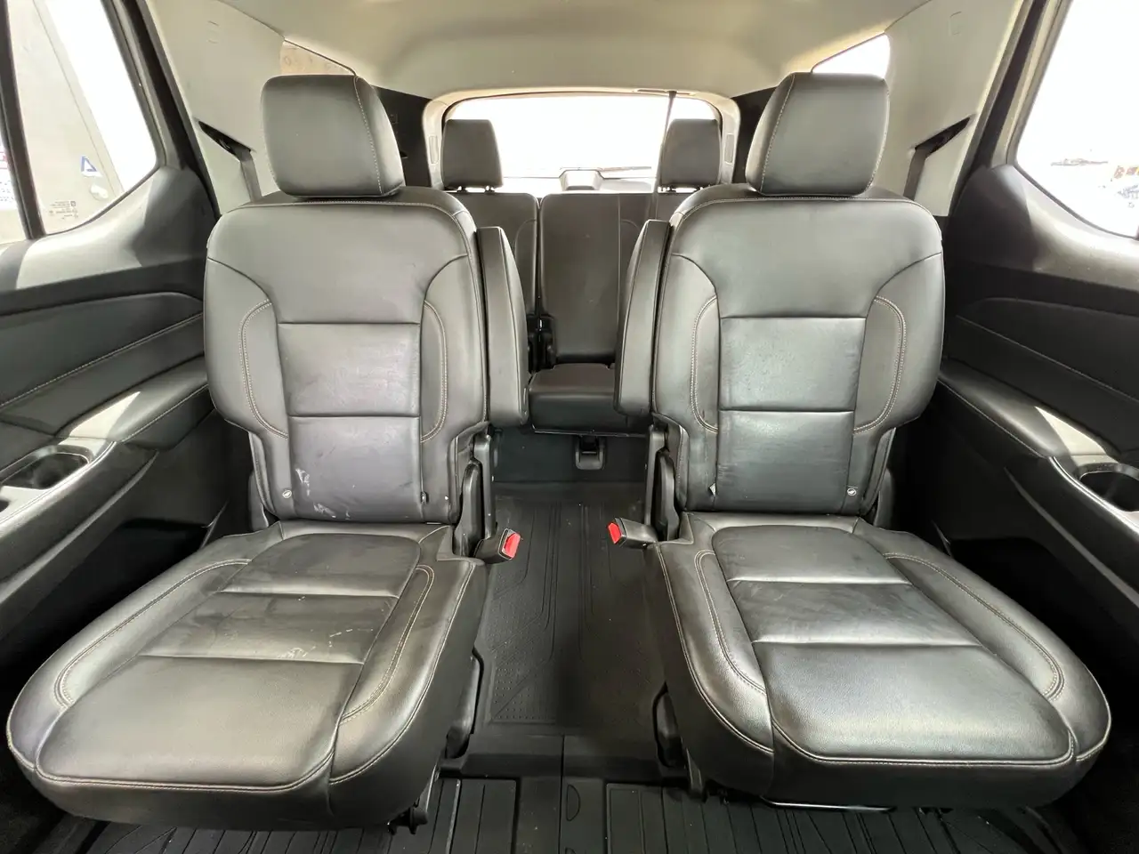 Chevrolet Traverse photo Chevrolet Traverse