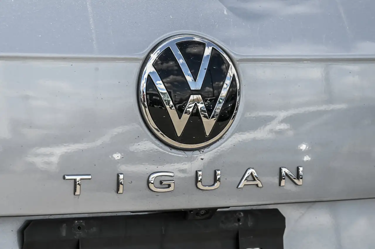 Volkswagen Tiguan photo Volkswagen Tiguan