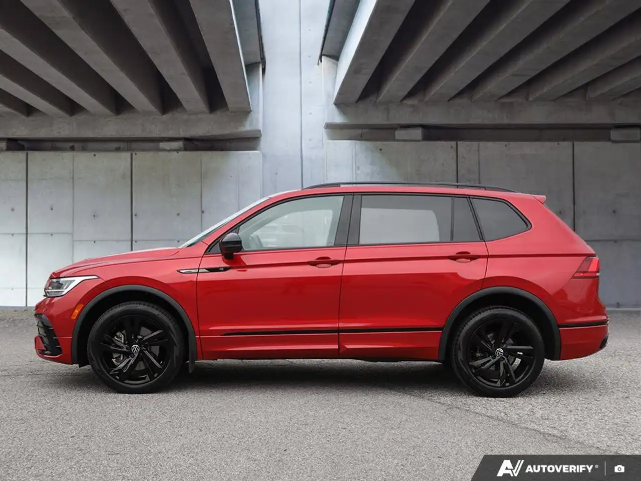 Volkswagen Tiguan снимка Volkswagen Tiguan
