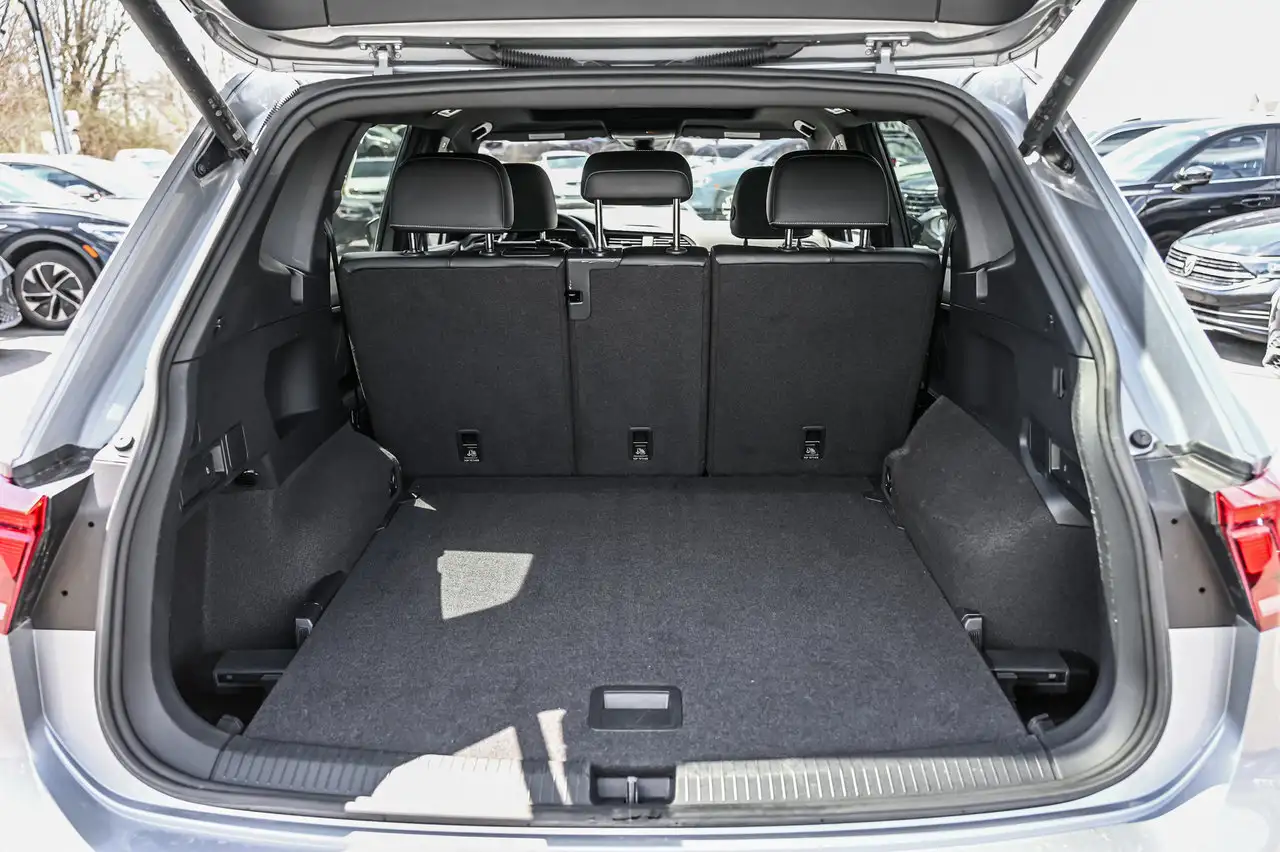 Volkswagen Tiguan photo Volkswagen Tiguan