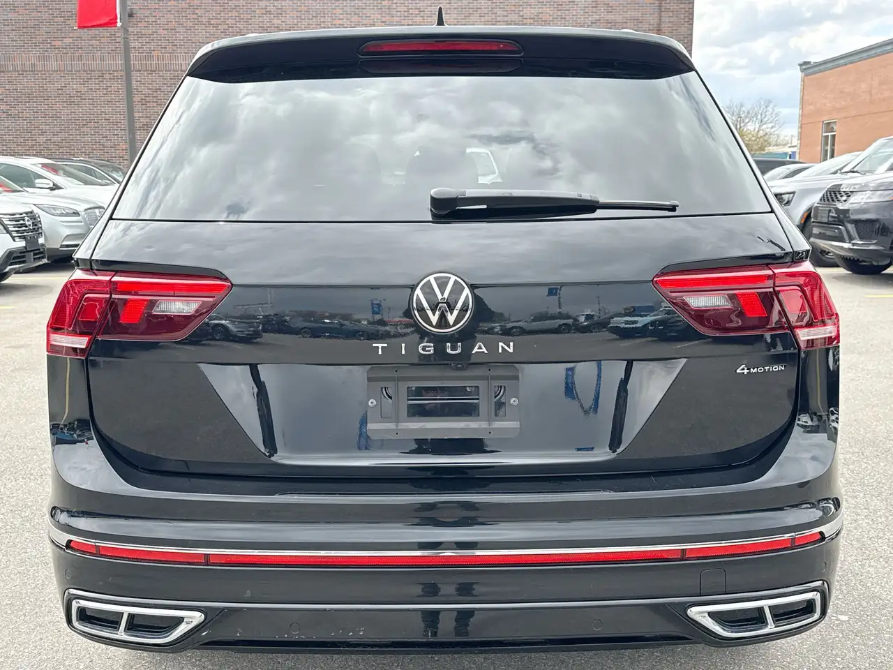 Volkswagen Tiguan снимка Volkswagen Tiguan