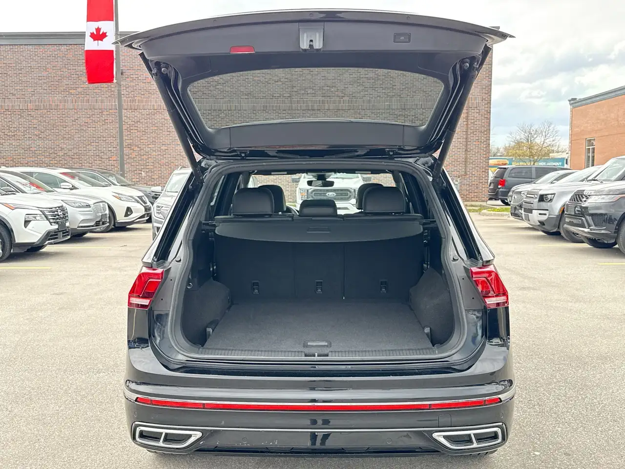 Volkswagen Tiguan снимка Volkswagen Tiguan