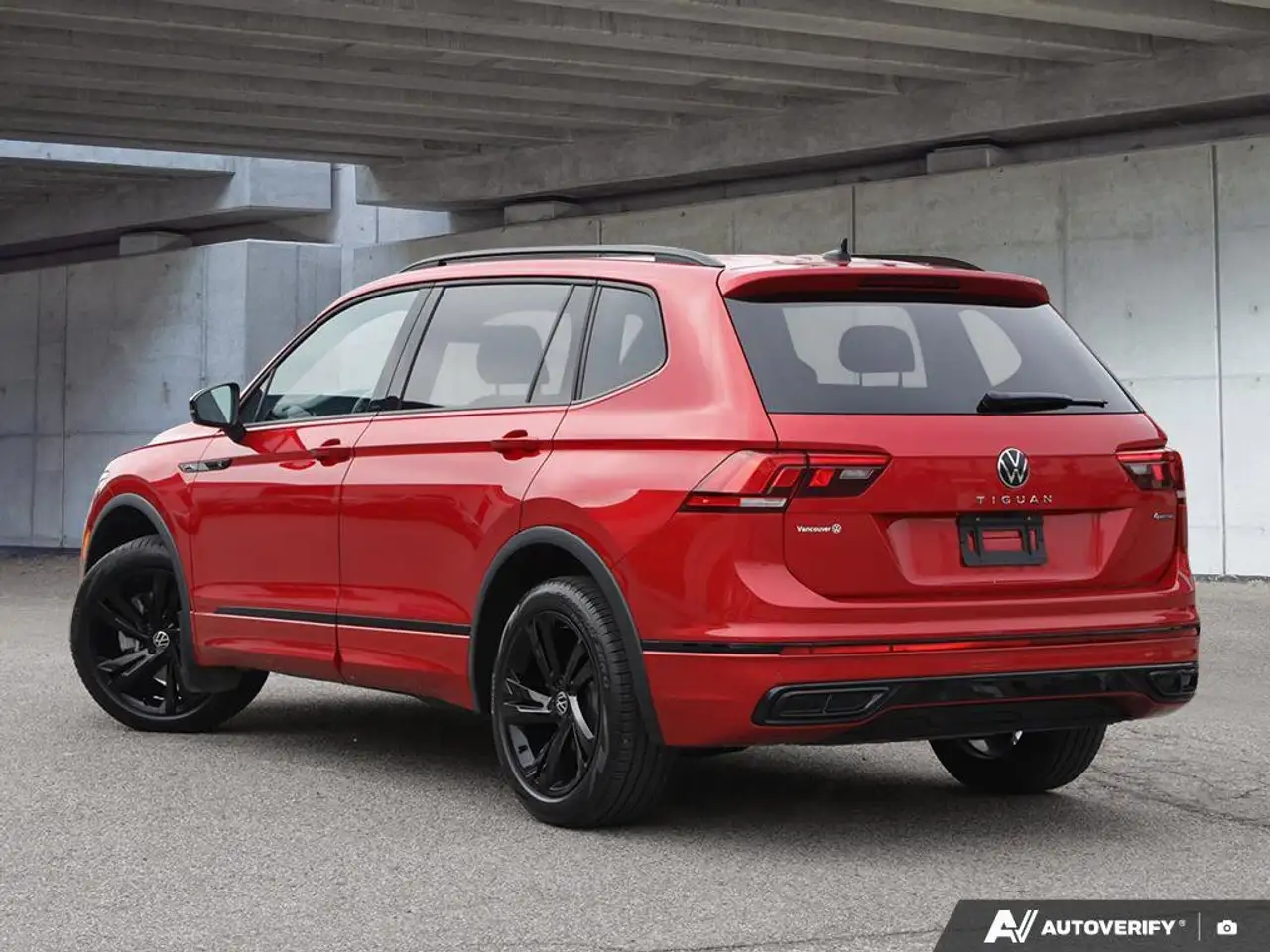 Volkswagen Tiguan снимка Volkswagen Tiguan