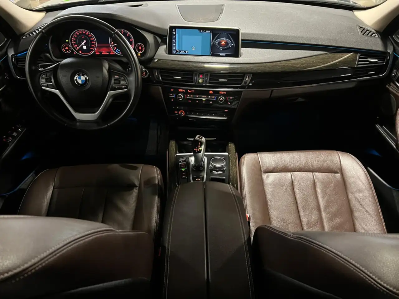 BMW X5 photo BMW X5