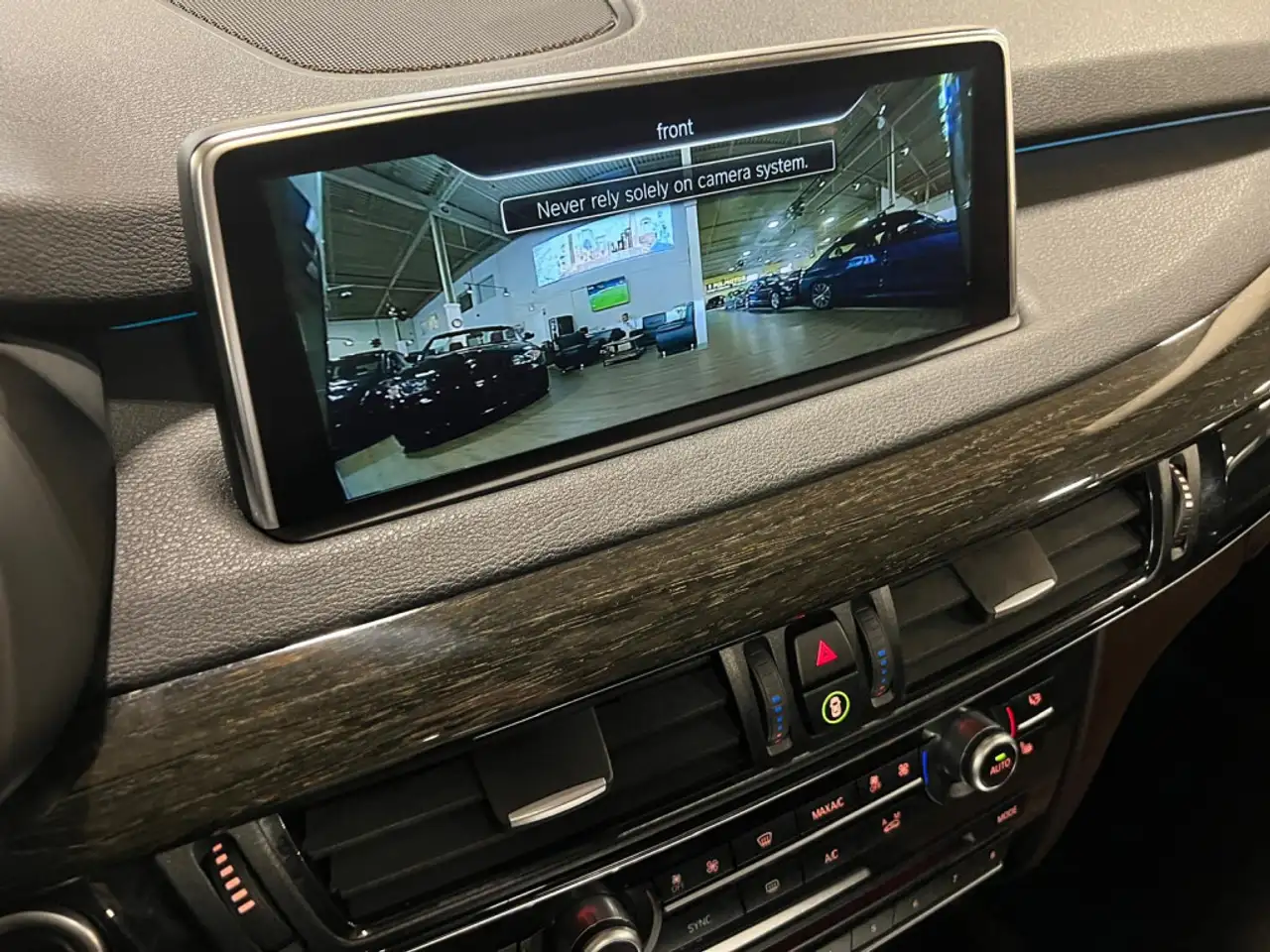 BMW X5 photo BMW X5