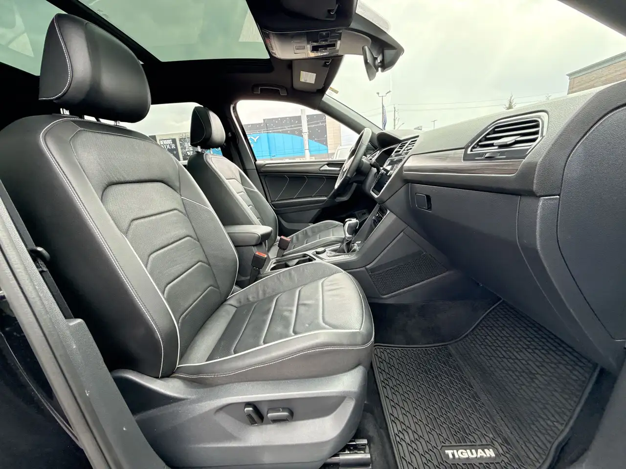 Volkswagen Tiguan снимка Volkswagen Tiguan