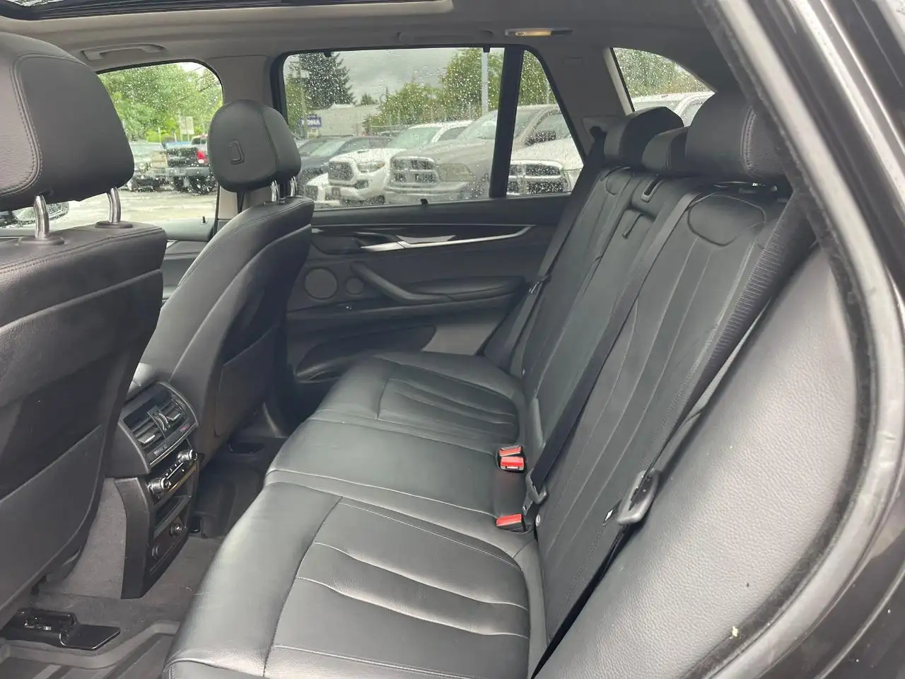 BMW X5 снимка BMW X5