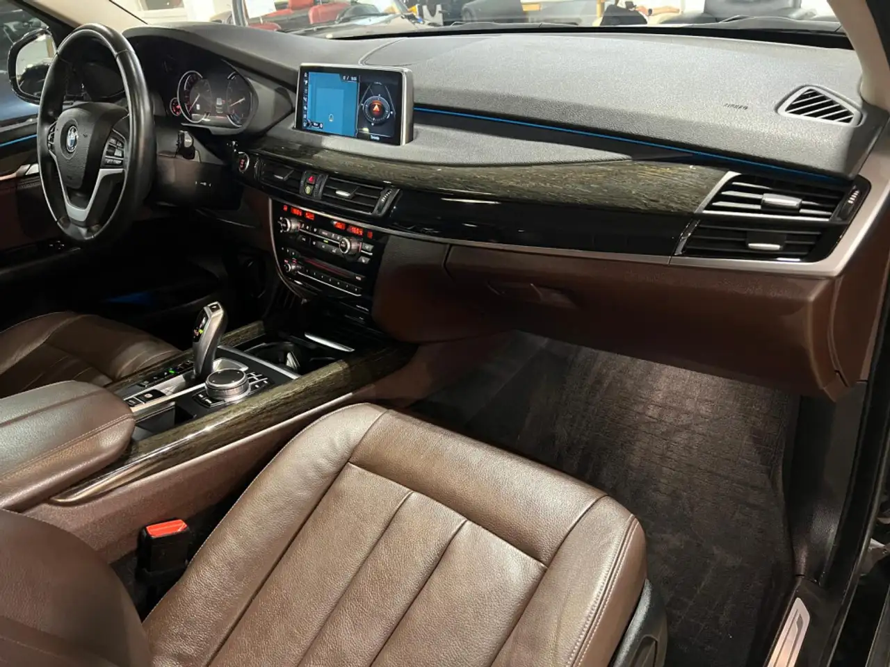 BMW X5 photo BMW X5