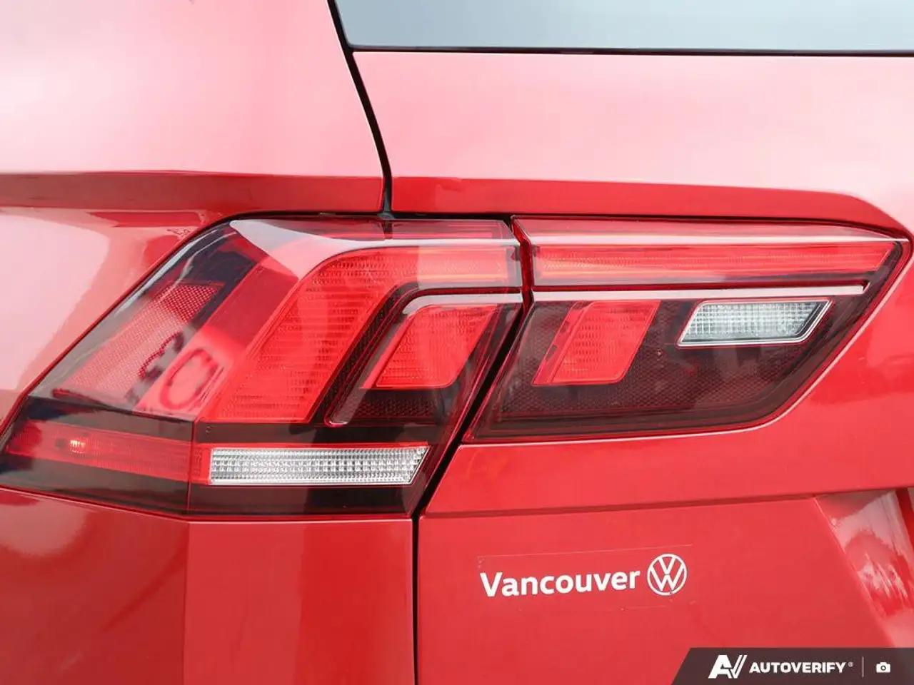 Volkswagen Tiguan снимка Volkswagen Tiguan