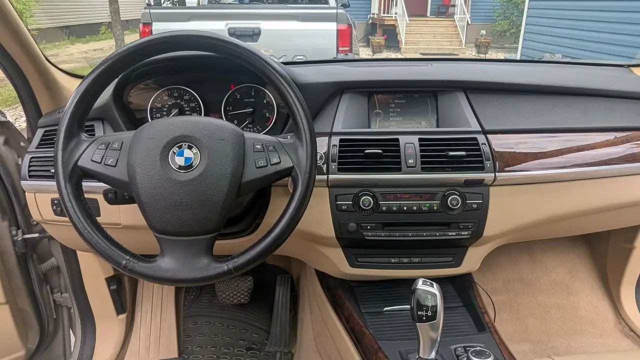 BMW X5 снимка BMW X5