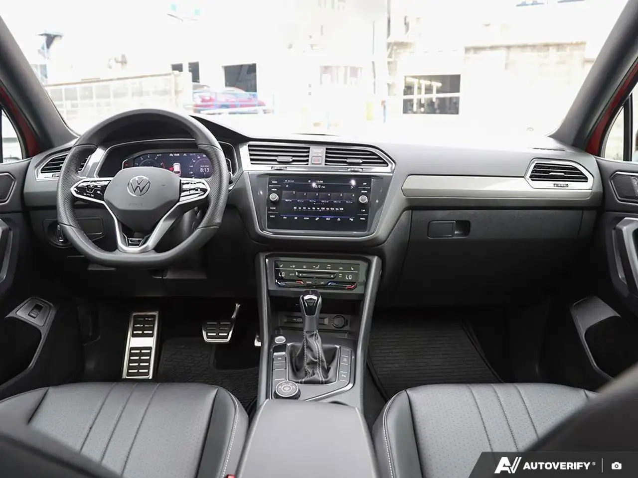 Volkswagen Tiguan снимка Volkswagen Tiguan