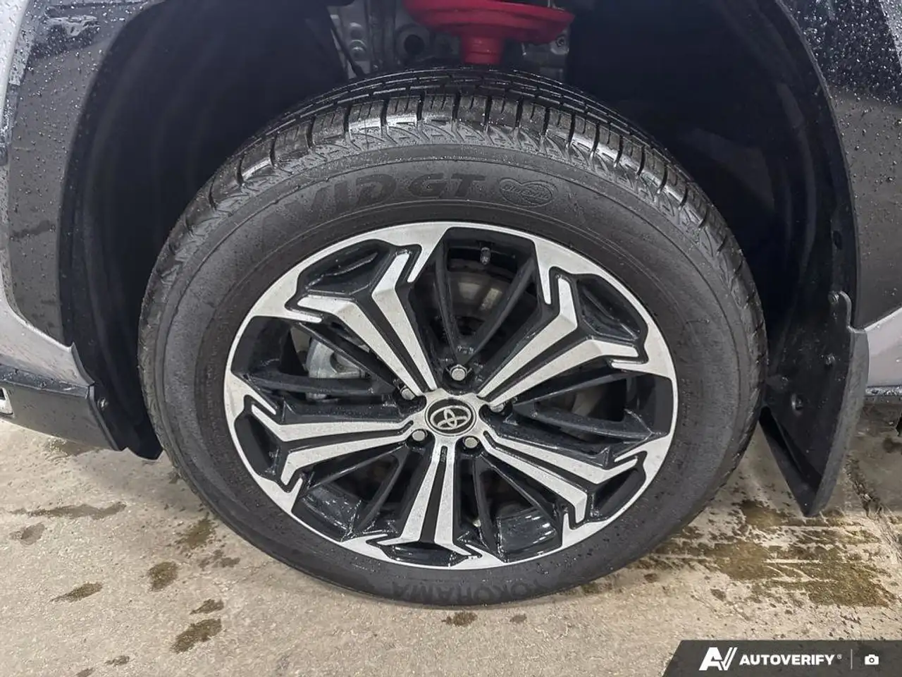 Toyota RAV 4 Prime снимка Toyota RAV 4 Prime