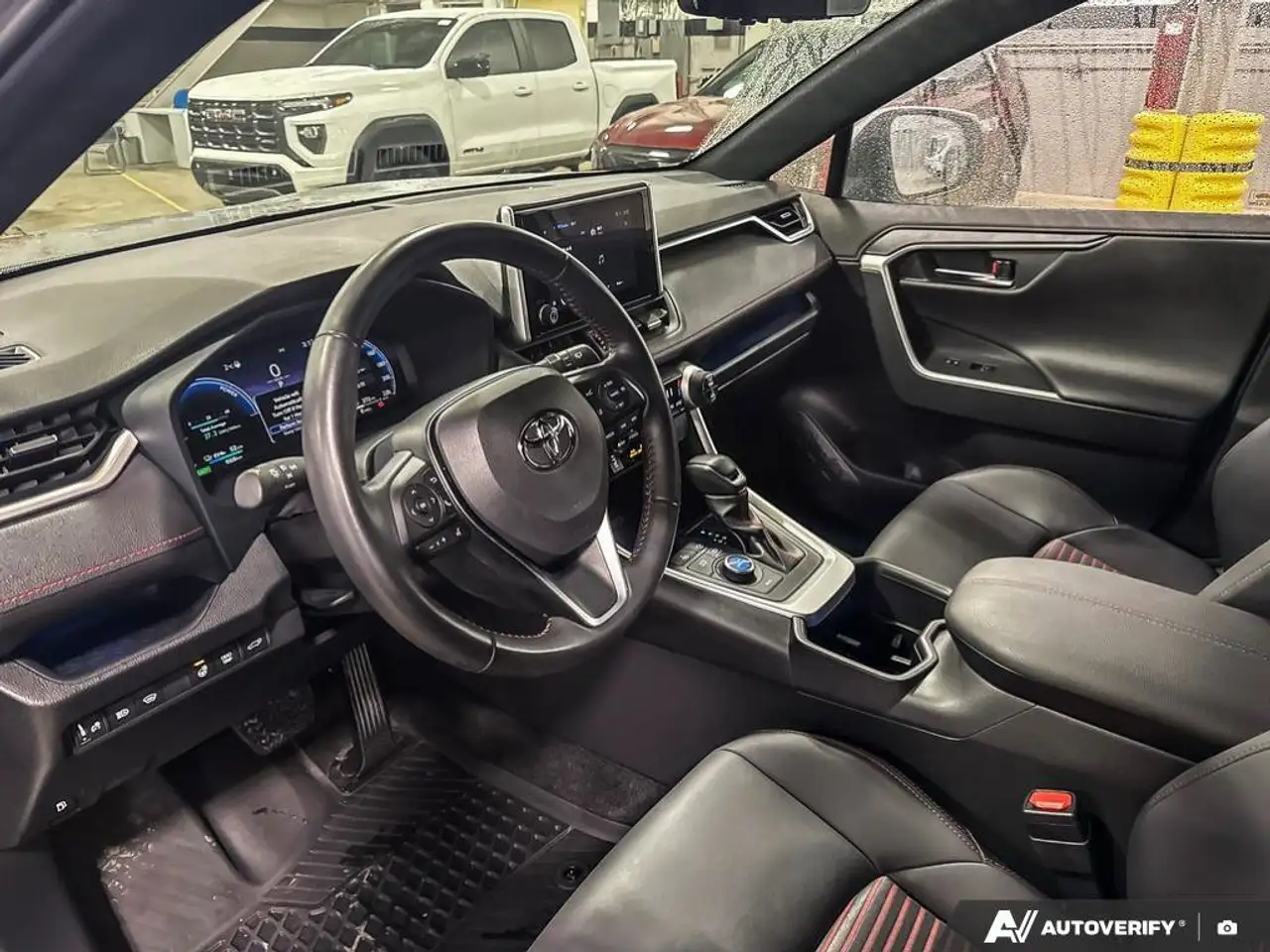 Toyota RAV 4 Prime снимка Toyota RAV 4 Prime