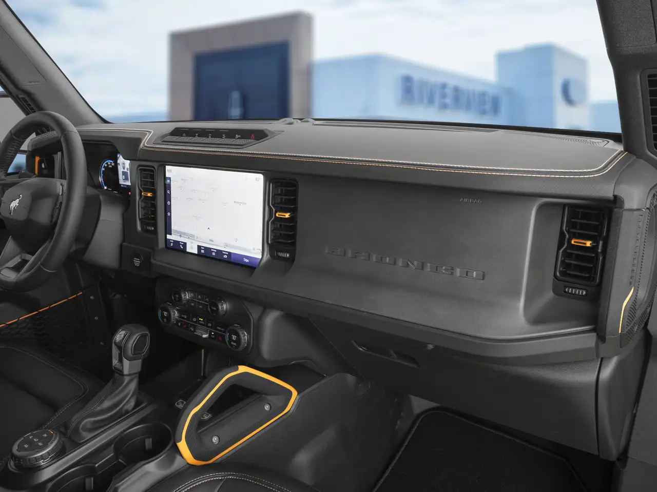 Ford Bronco снимка Ford Bronco