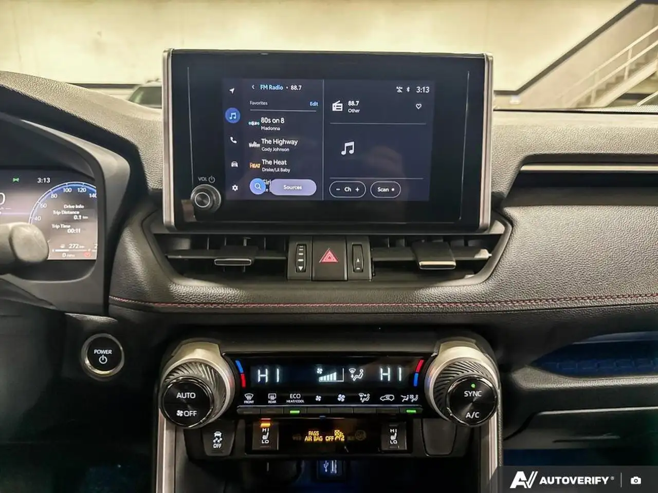 Toyota RAV 4 Prime снимка Toyota RAV 4 Prime