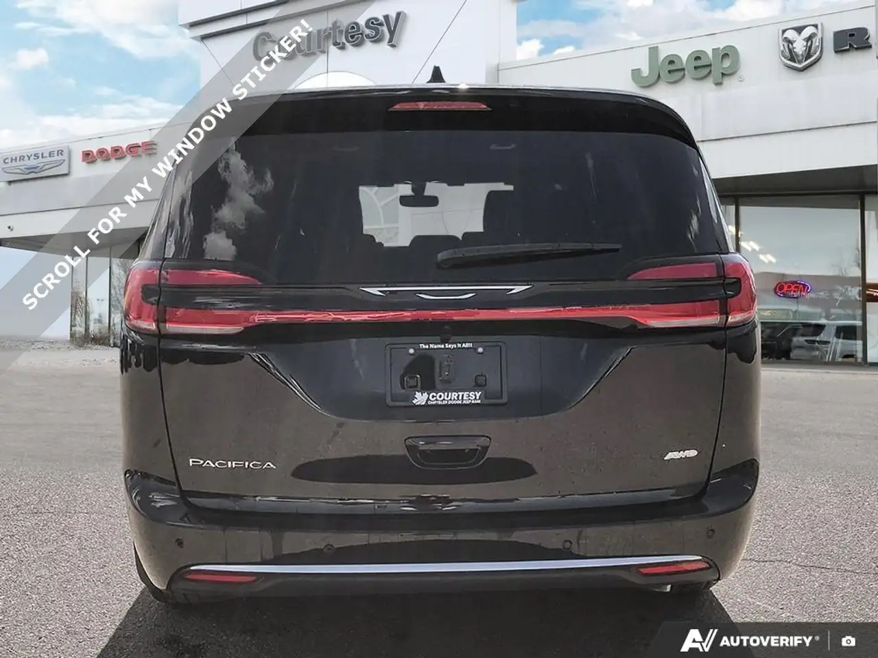 Chrysler Pacifica fotografie Chrysler Pacifica