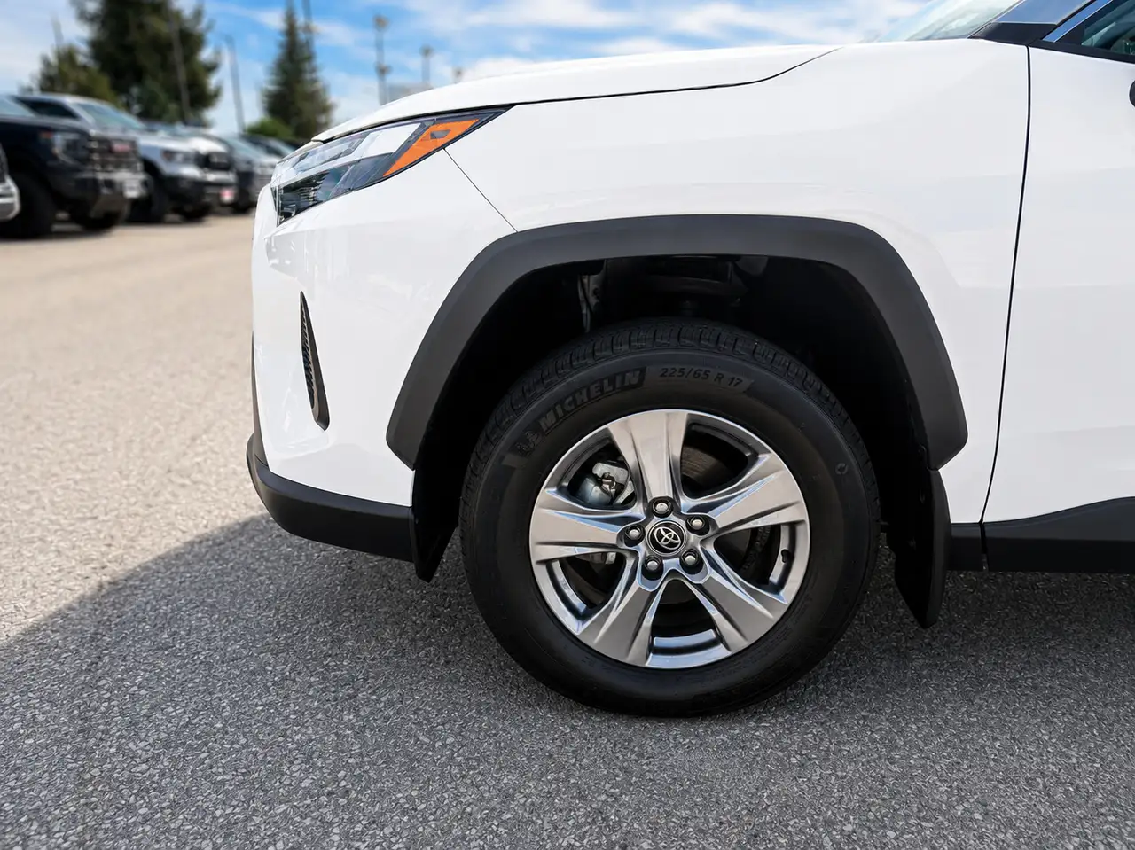 Toyota RAV 4 photo Toyota RAV 4