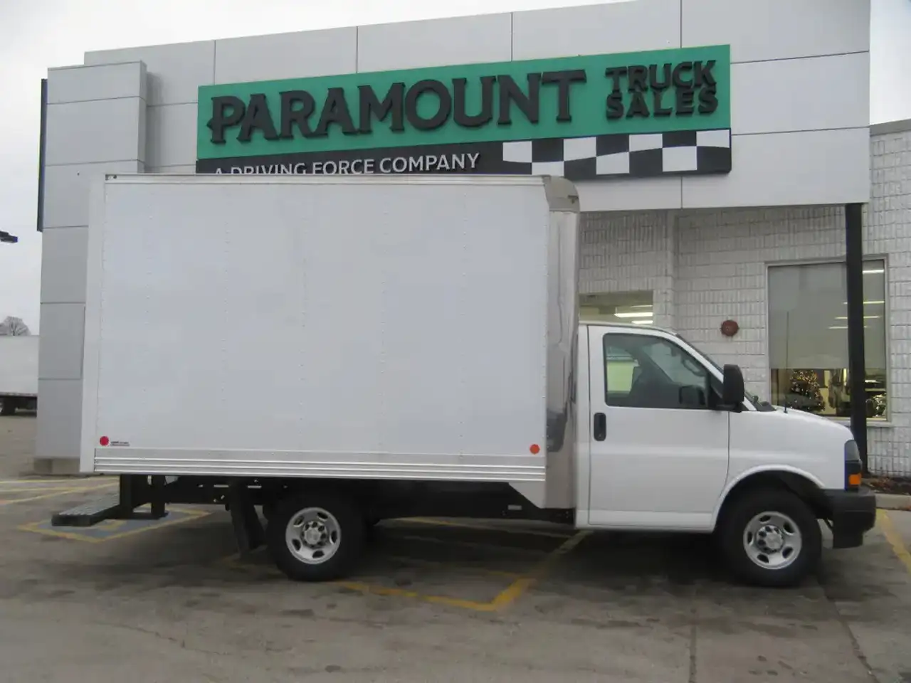 2024 Chevrolet Express 3500