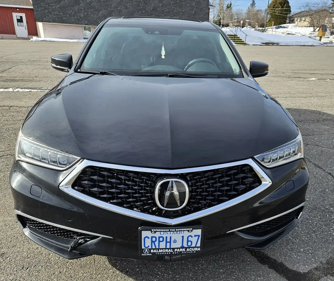 Acura TLX снимка Acura TLX