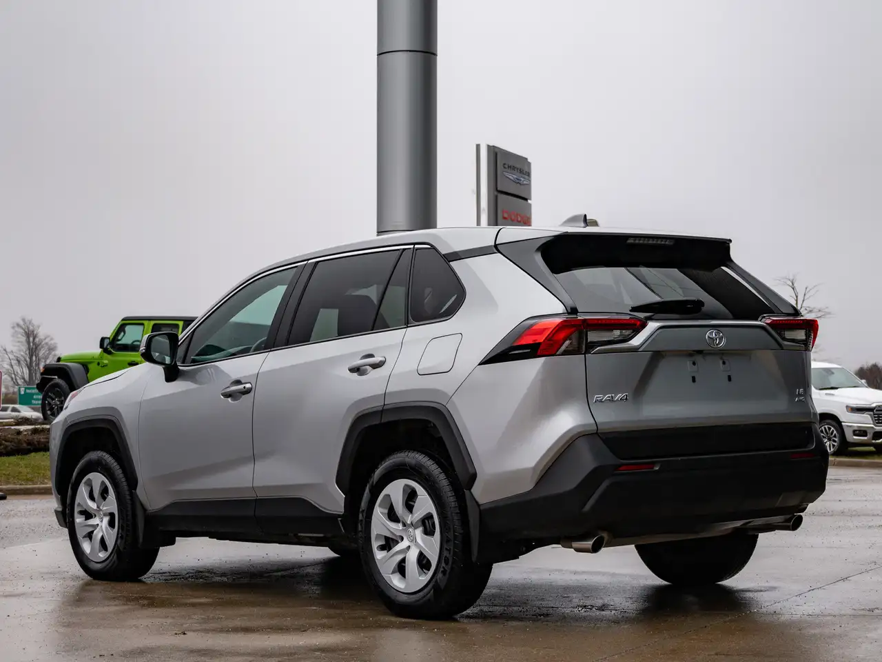 Toyota RAV 4 снимка Toyota RAV 4