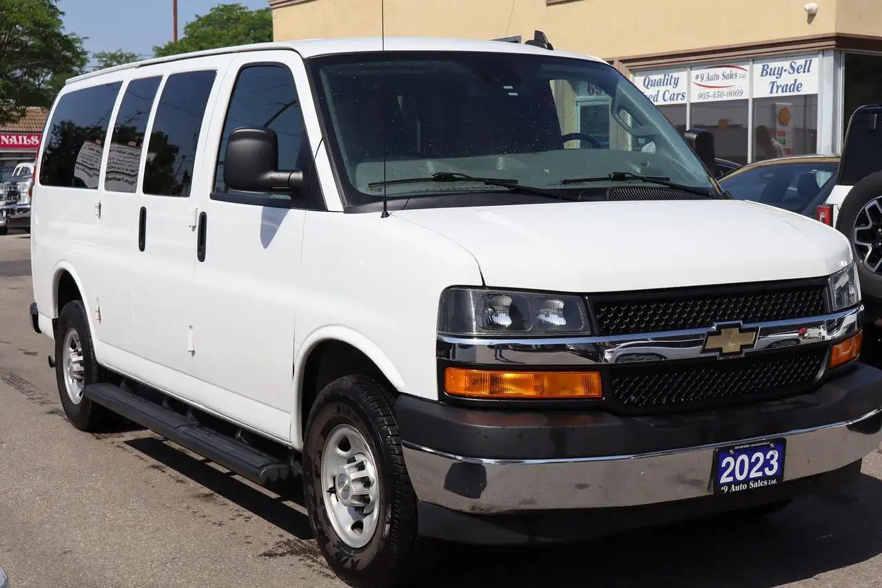 2023 Chevrolet Express Passenger