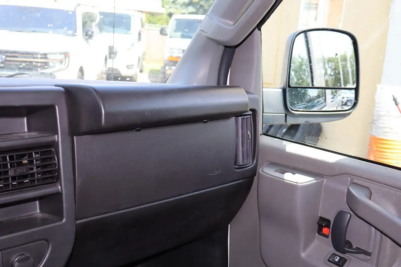 Chevrolet Express Passenger fotografie Chevrolet Express Passenger