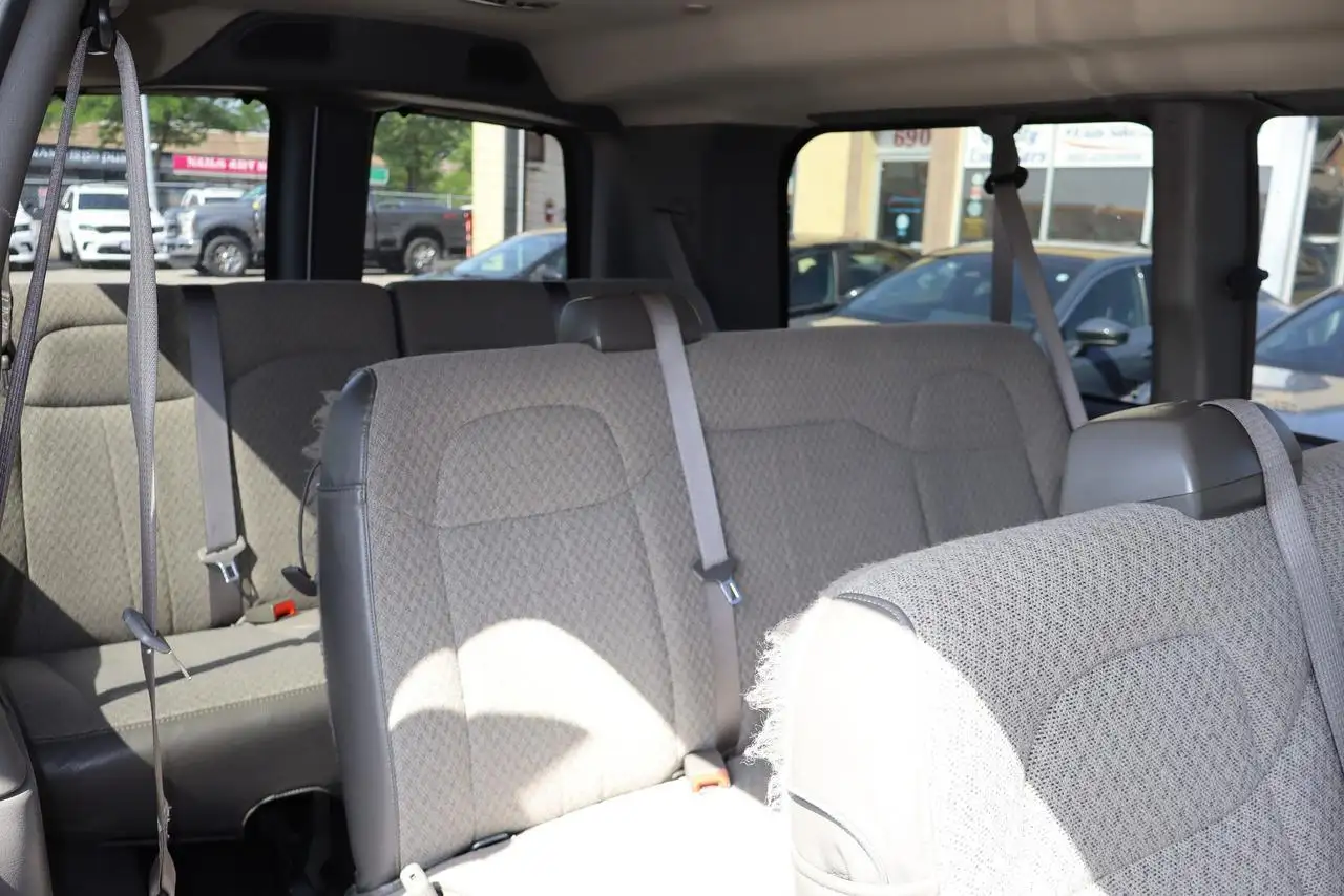 Chevrolet Express Passenger fotografie Chevrolet Express Passenger