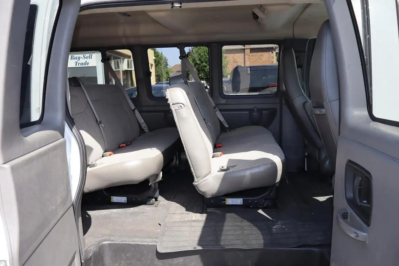 Chevrolet Express Passenger fotografie Chevrolet Express Passenger
