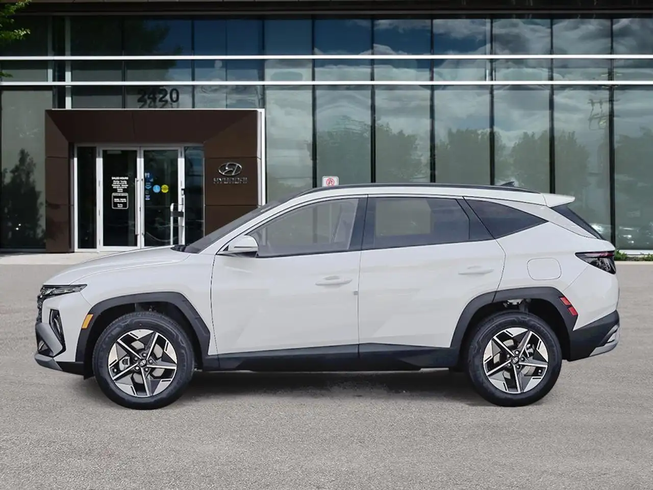 Hyundai TUCSON photo Hyundai TUCSON