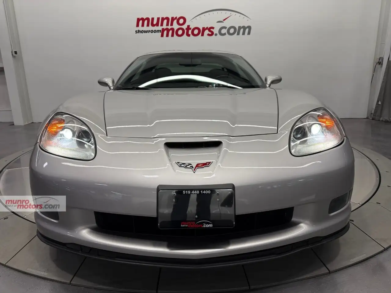 Chevrolet Corvette photo Chevrolet Corvette