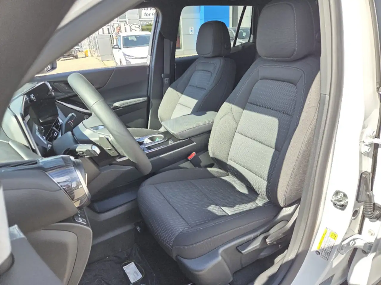 Chevrolet Equinox photo Chevrolet Equinox