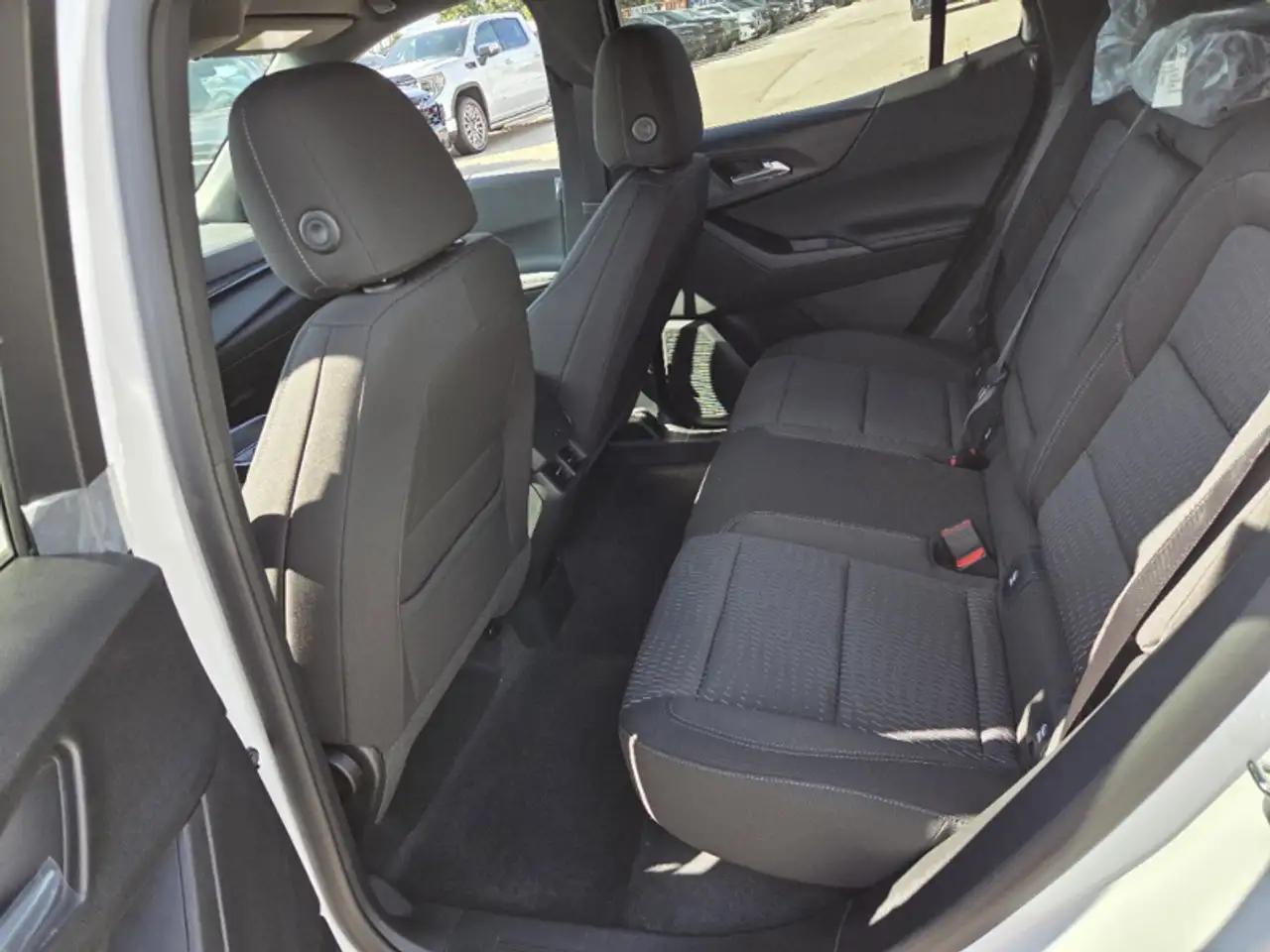 Chevrolet Equinox photo Chevrolet Equinox