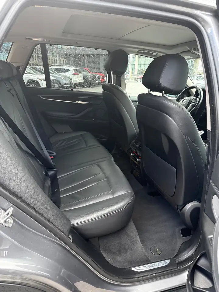 BMW X5 снимка BMW X5