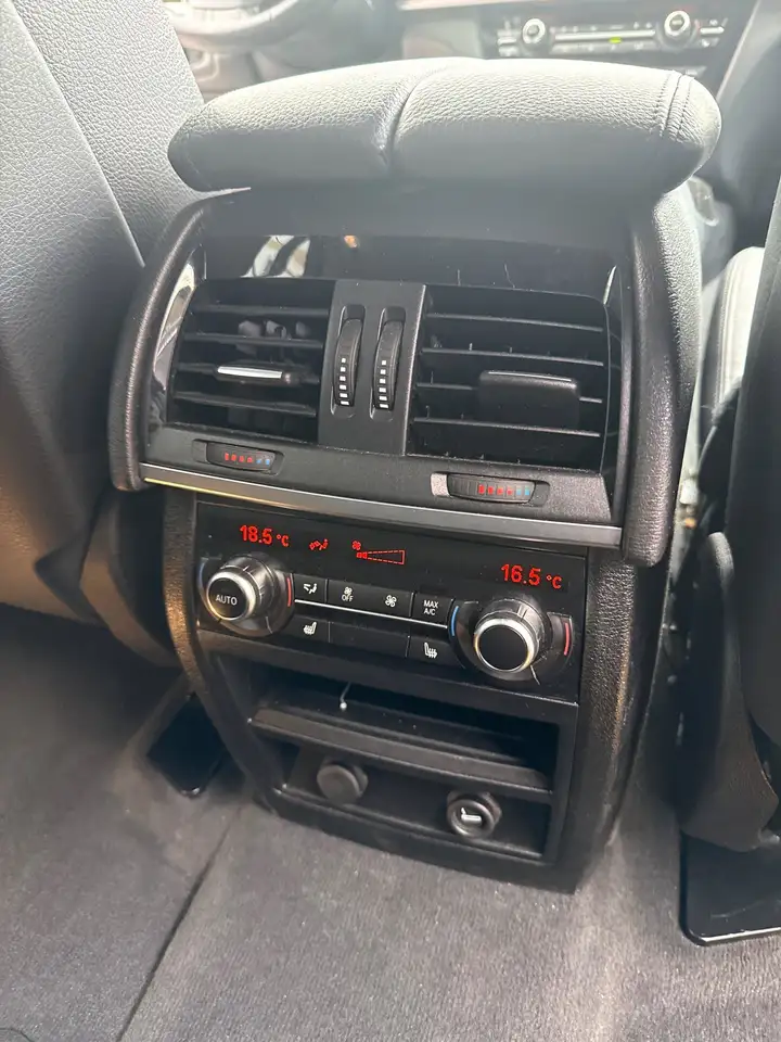 BMW X5 снимка BMW X5