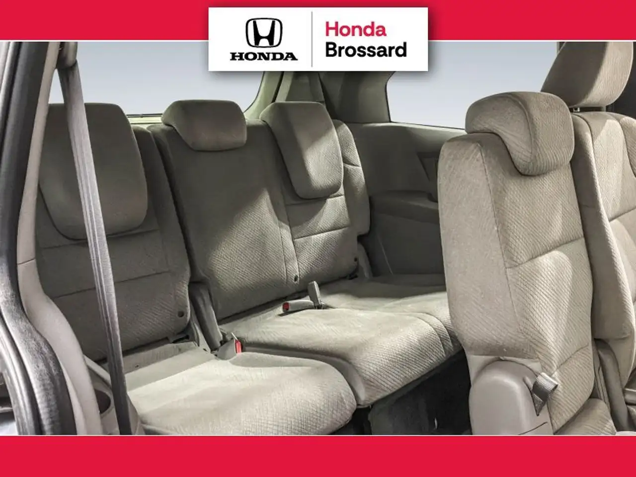 Honda Odyssey снимка Honda Odyssey