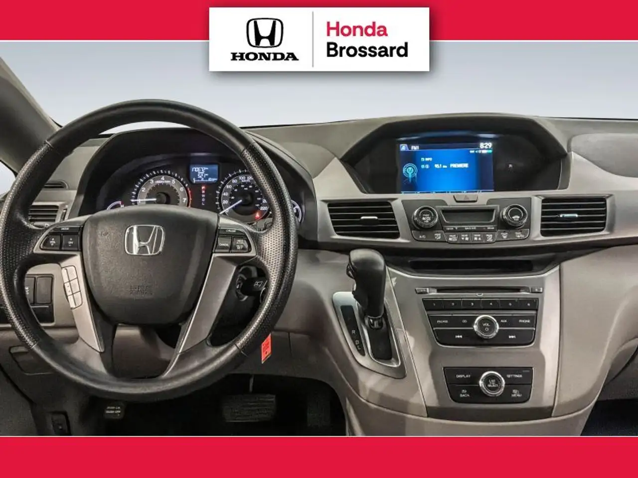 Honda Odyssey снимка Honda Odyssey