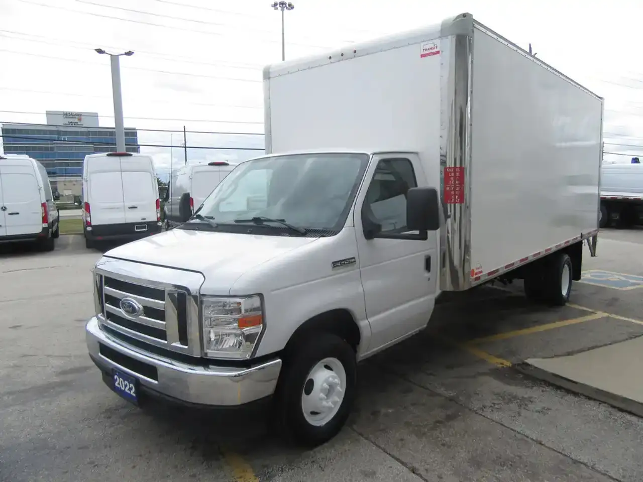 2022 Ford E-450