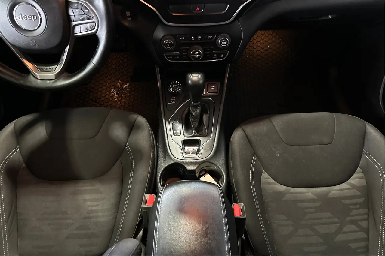 Jeep Cherokee fotografie Jeep Cherokee