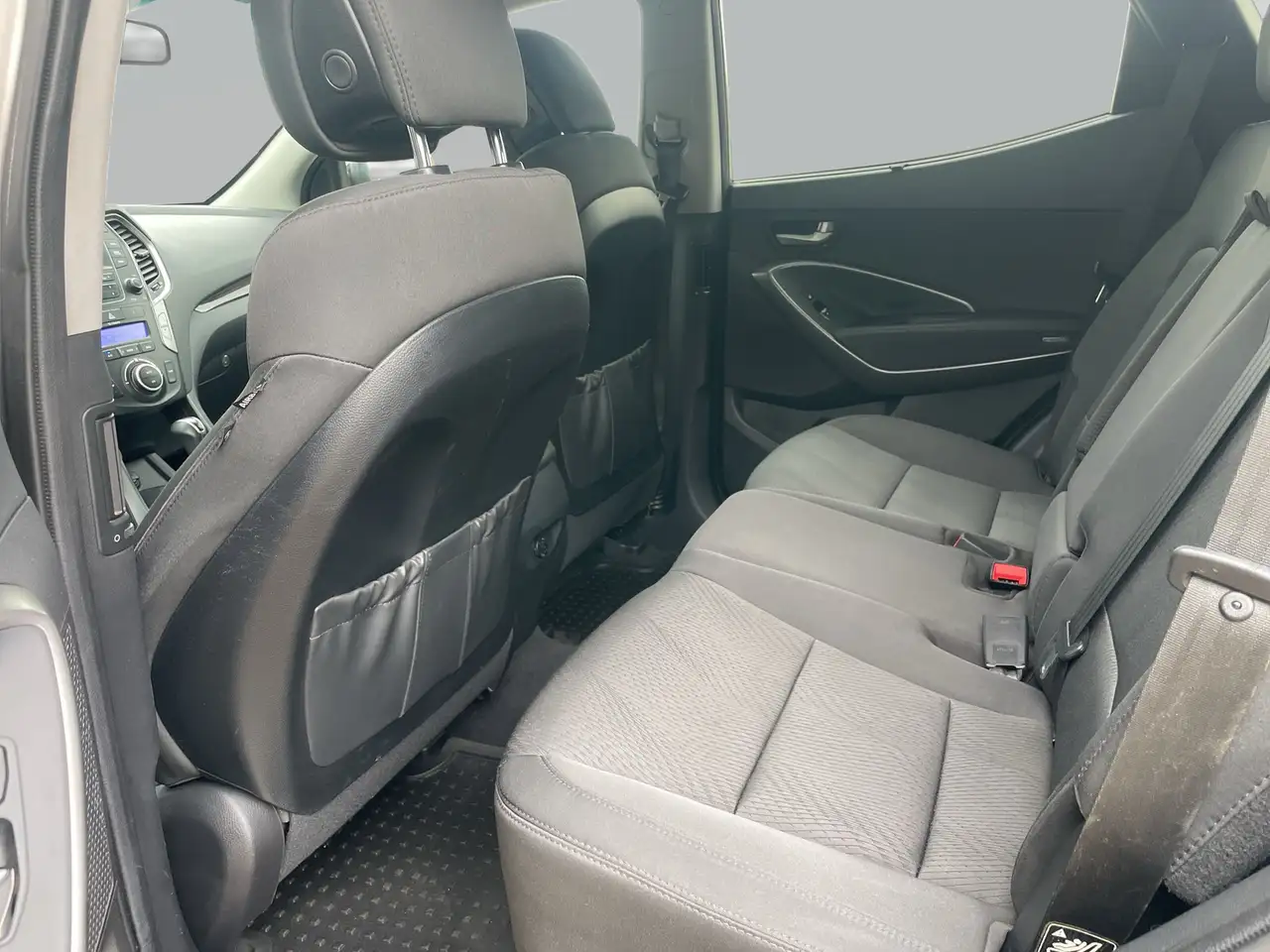 Hyundai SANTA FE photo Hyundai SANTA FE