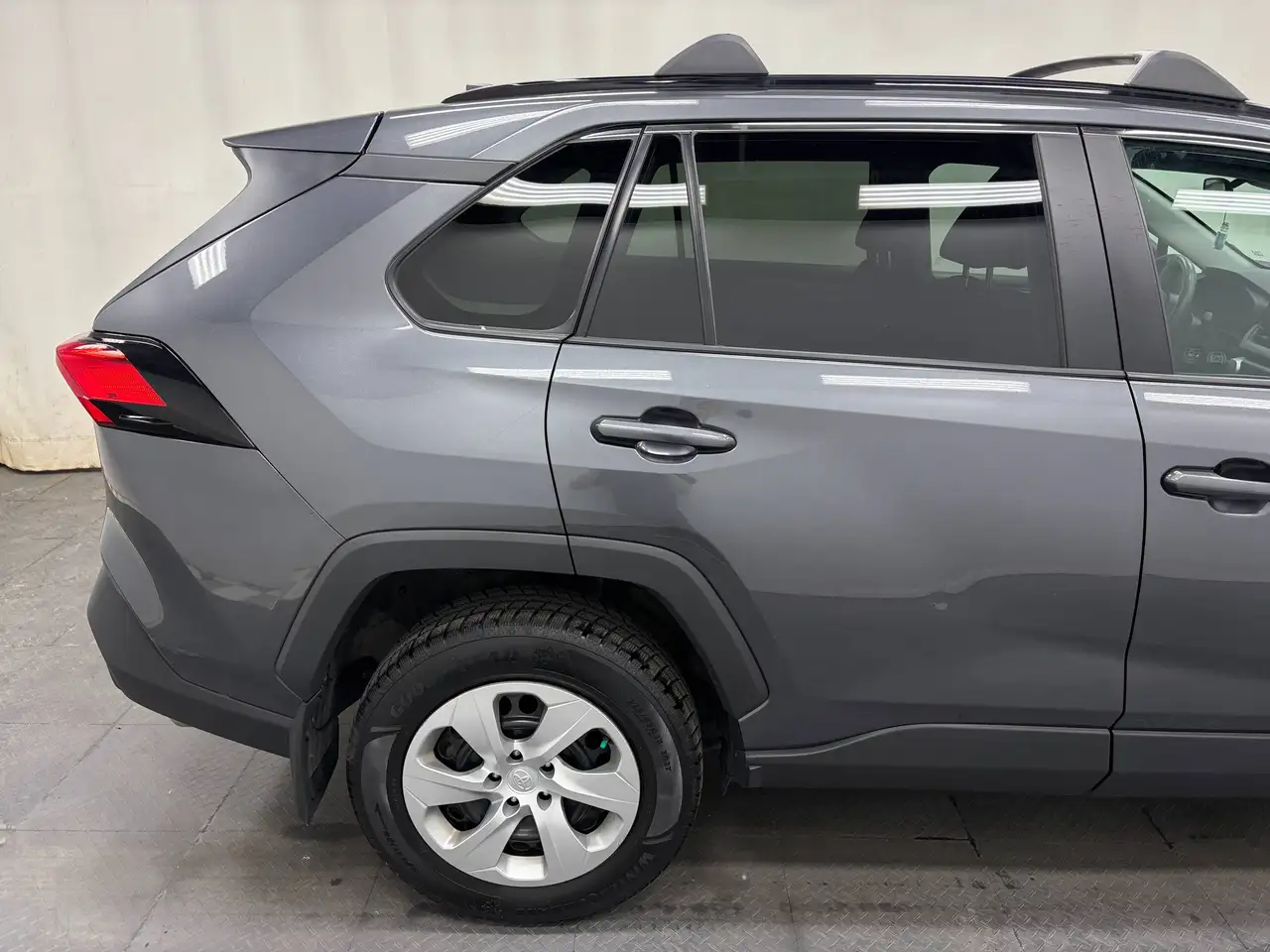 Toyota RAV 4 photo Toyota RAV 4