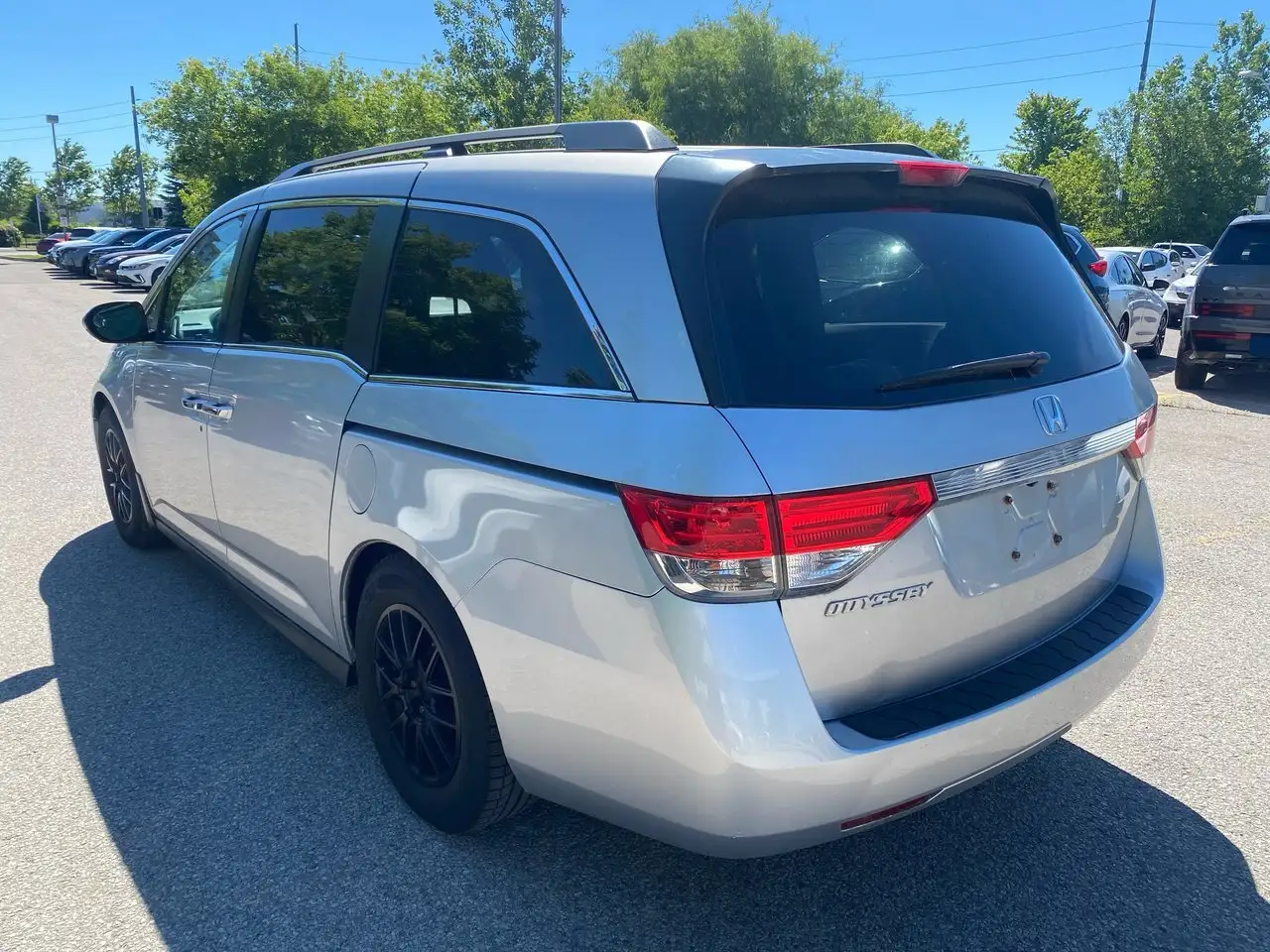 Honda Odyssey photo Honda Odyssey