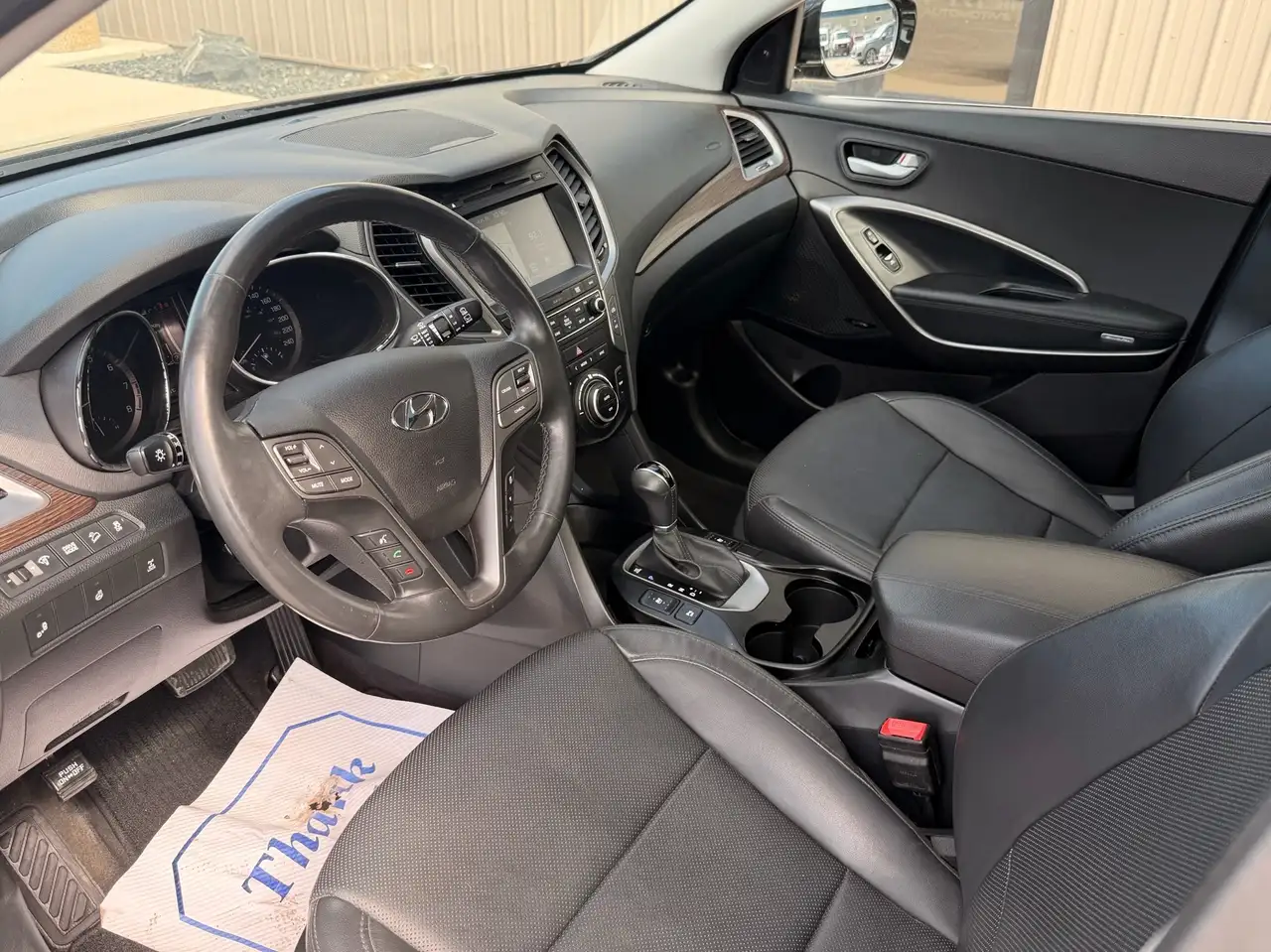 Hyundai SANTA FE photo Hyundai SANTA FE
