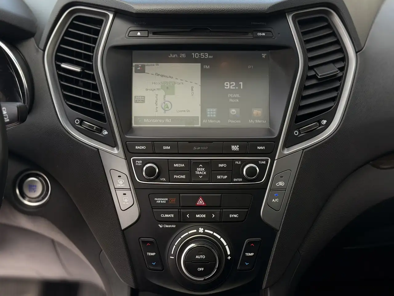 Hyundai SANTA FE photo Hyundai SANTA FE